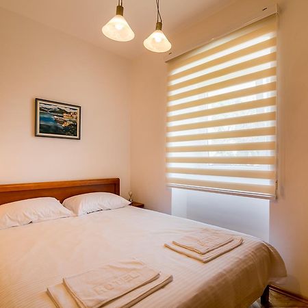 Apartments Villa Jovanka Херцег-Нови Экстерьер фото
